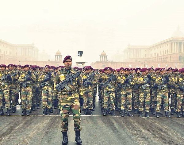 Indian Paratroopers on parade. (Credit: Wikimedia)